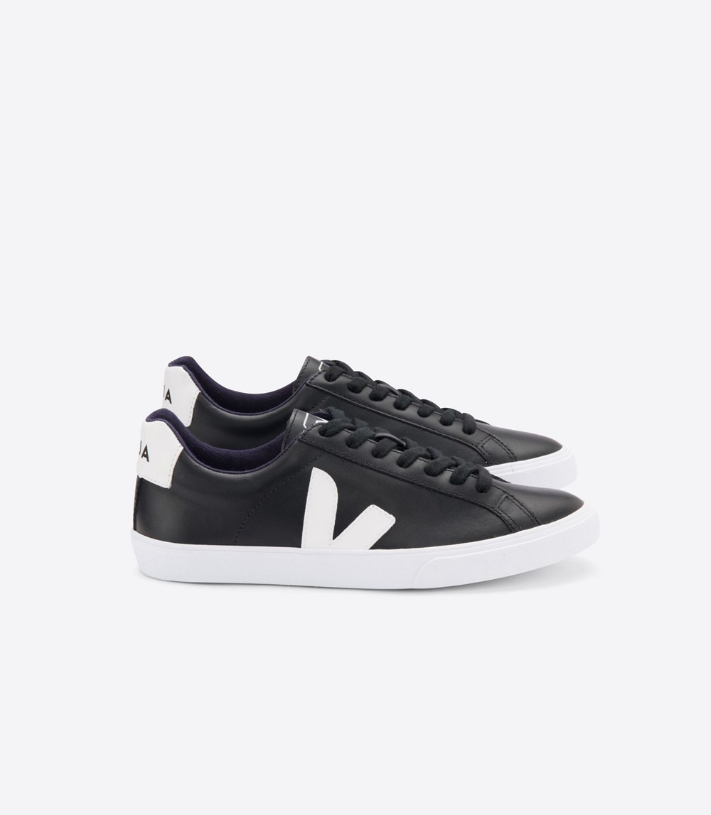 Veja Trainers Womens Black/White - Esplar Leather - INWA-40168